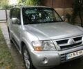 Серый Мицубиси Паджеро, объемом двигателя 3.5 л и пробегом 302 тыс. км за 8000 $, фото 1 на Automoto.ua