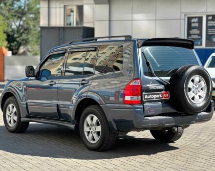 Сірий Міцубісі Паджеро, об'ємом двигуна 3 л та пробігом 230 тис. км за 6000 $, фото 6 на Automoto.ua