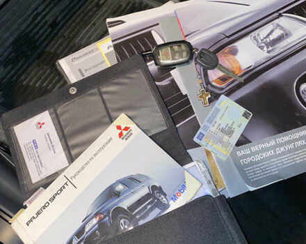 Сірий Міцубісі Паджеро, об'ємом двигуна 3 л та пробігом 208 тис. км за 9900 $, фото 10 на Automoto.ua