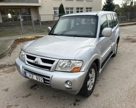 Сірий Міцубісі Паджеро, об'ємом двигуна 3.2 л та пробігом 327 тис. км за 2700 $, фото 1 на Automoto.ua