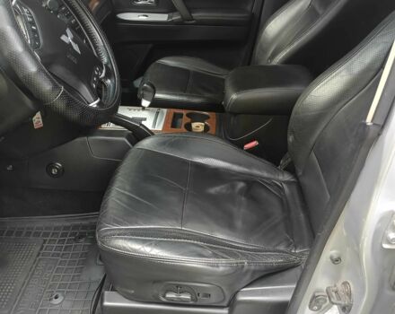 Серый Мицубиси Паджеро, объемом двигателя 3.8 л и пробегом 320 тыс. км за 9700 $, фото 11 на Automoto.ua