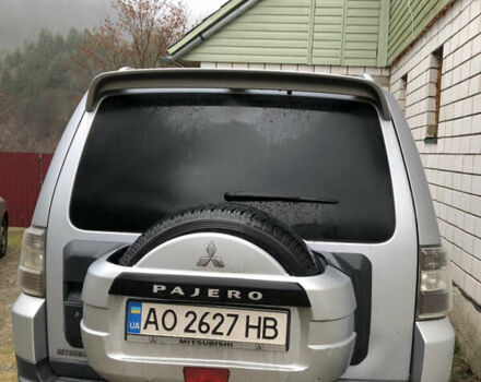 Серый Мицубиси Паджеро, объемом двигателя 3.2 л и пробегом 250 тыс. км за 13000 $, фото 9 на Automoto.ua