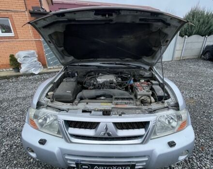 Серый Мицубиси Паджеро, объемом двигателя 3.8 л и пробегом 355 тыс. км за 7300 $, фото 7 на Automoto.ua