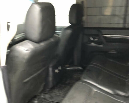 Серый Мицубиси Паджеро, объемом двигателя 3.2 л и пробегом 250 тыс. км за 13000 $, фото 6 на Automoto.ua