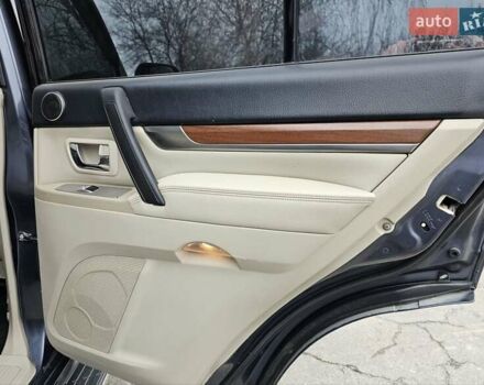 Сірий Міцубісі Паджеро, об'ємом двигуна 3 л та пробігом 187 тис. км за 11777 $, фото 23 на Automoto.ua