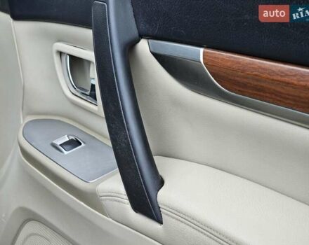 Сірий Міцубісі Паджеро, об'ємом двигуна 3 л та пробігом 187 тис. км за 11777 $, фото 33 на Automoto.ua