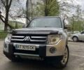 Серый Мицубиси Паджеро, объемом двигателя 3.8 л и пробегом 243 тыс. км за 13500 $, фото 3 на Automoto.ua