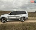 Серый Мицубиси Паджеро, объемом двигателя 3.2 л и пробегом 305 тыс. км за 10900 $, фото 3 на Automoto.ua