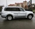 Сірий Міцубісі Паджеро, об'ємом двигуна 3 л та пробігом 170 тис. км за 11000 $, фото 7 на Automoto.ua