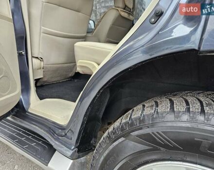 Сірий Міцубісі Паджеро, об'ємом двигуна 3 л та пробігом 187 тис. км за 11777 $, фото 6 на Automoto.ua