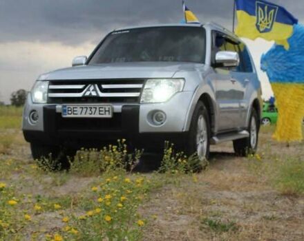 Сірий Міцубісі Паджеро, об'ємом двигуна 3.2 л та пробігом 295 тис. км за 13000 $, фото 15 на Automoto.ua