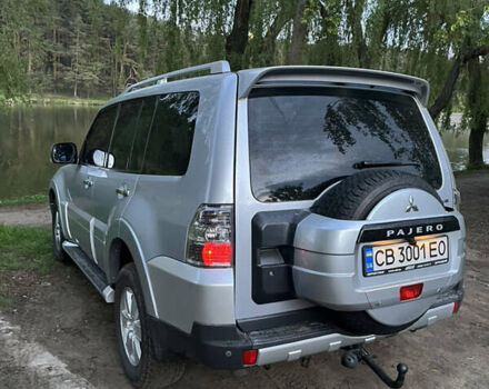 Сірий Міцубісі Паджеро, об'ємом двигуна 3 л та пробігом 237 тис. км за 10500 $, фото 4 на Automoto.ua