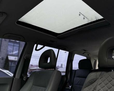 Сірий Міцубісі Паджеро, об'ємом двигуна 2.97 л та пробігом 230 тис. км за 9000 $, фото 5 на Automoto.ua