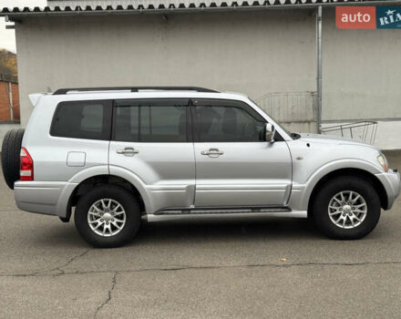 Сірий Міцубісі Паджеро, об'ємом двигуна 2.97 л та пробігом 211 тис. км за 10970 $, фото 5 на Automoto.ua