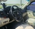 Сірий Міцубісі Паджеро, об'ємом двигуна 3 л та пробігом 300 тис. км за 11500 $, фото 7 на Automoto.ua