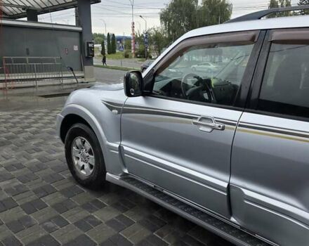 Сірий Міцубісі Паджеро, об'ємом двигуна 3 л та пробігом 396 тис. км за 7899 $, фото 4 на Automoto.ua