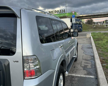 Серый Мицубиси Паджеро, объемом двигателя 2.97 л и пробегом 223 тыс. км за 11700 $, фото 4 на Automoto.ua