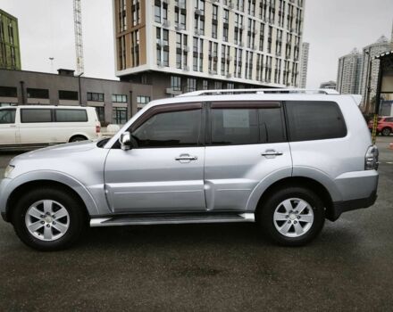 Сірий Міцубісі Паджеро, об'ємом двигуна 3 л та пробігом 170 тис. км за 11000 $, фото 3 на Automoto.ua