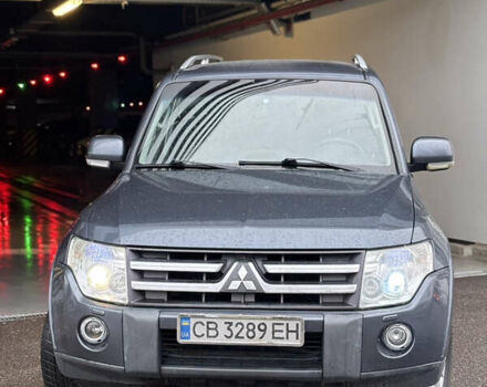 Сірий Міцубісі Паджеро, об'ємом двигуна 3.2 л та пробігом 235 тис. км за 10950 $, фото 2 на Automoto.ua