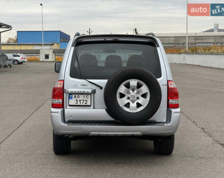 Сірий Міцубісі Паджеро, об'ємом двигуна 2.97 л та пробігом 211 тис. км за 10970 $, фото 10 на Automoto.ua