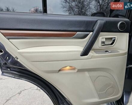 Сірий Міцубісі Паджеро, об'ємом двигуна 3 л та пробігом 187 тис. км за 11777 $, фото 40 на Automoto.ua