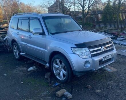 Серый Мицубиси Паджеро, объемом двигателя 3.2 л и пробегом 150 тыс. км за 4062 $, фото 1 на Automoto.ua
