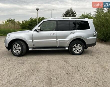 Сірий Міцубісі Паджеро, об'ємом двигуна 2.97 л та пробігом 187 тис. км за 10500 $, фото 1 на Automoto.ua