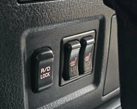 Сірий Міцубісі Паджеро, об'ємом двигуна 3 л та пробігом 187 тис. км за 11777 $, фото 50 на Automoto.ua