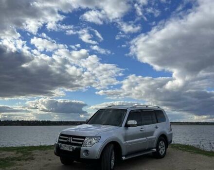 Сірий Міцубісі Паджеро, об'ємом двигуна 3.2 л та пробігом 295 тис. км за 13000 $, фото 10 на Automoto.ua