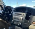 Сірий Міцубісі Паджеро, об'ємом двигуна 3 л та пробігом 162 тис. км за 11990 $, фото 43 на Automoto.ua