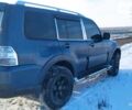 Сірий Міцубісі Паджеро, об'ємом двигуна 3.8 л та пробігом 272 тис. км за 13269 $, фото 2 на Automoto.ua