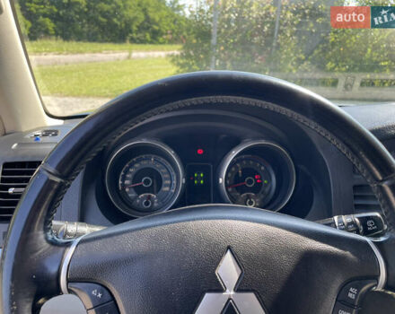 Серый Мицубиси Паджеро, объемом двигателя 2.97 л и пробегом 162 тыс. км за 11500 $, фото 17 на Automoto.ua