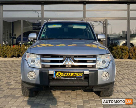 Сірий Міцубісі Паджеро, об'ємом двигуна 3.2 л та пробігом 260 тис. км за 15300 $, фото 1 на Automoto.ua