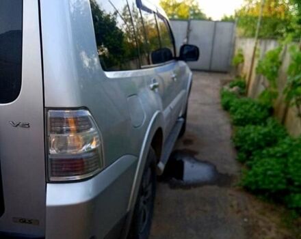 Серый Мицубиси Паджеро, объемом двигателя 3 л и пробегом 240 тыс. км за 11000 $, фото 2 на Automoto.ua