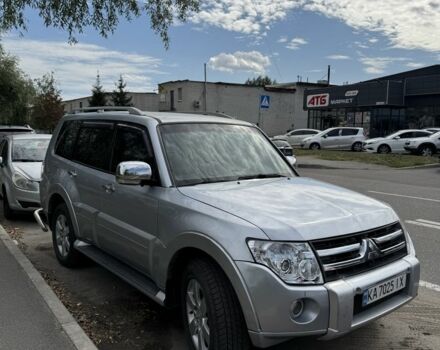 Серый Мицубиси Паджеро, объемом двигателя 3 л и пробегом 199 тыс. км за 8500 $, фото 5 на Automoto.ua