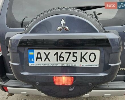 Сірий Міцубісі Паджеро, об'ємом двигуна 3 л та пробігом 187 тис. км за 11777 $, фото 12 на Automoto.ua