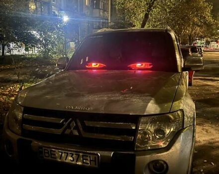 Сірий Міцубісі Паджеро, об'ємом двигуна 3.2 л та пробігом 295 тис. км за 13000 $, фото 14 на Automoto.ua