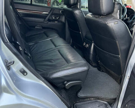 Серый Мицубиси Паджеро, объемом двигателя 2.97 л и пробегом 223 тыс. км за 11700 $, фото 18 на Automoto.ua