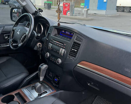 Серый Мицубиси Паджеро, объемом двигателя 2.97 л и пробегом 223 тыс. км за 11700 $, фото 20 на Automoto.ua