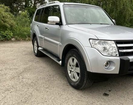 Сірий Міцубісі Паджеро, об'ємом двигуна 2.97 л та пробігом 187 тис. км за 10500 $, фото 4 на Automoto.ua