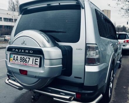 Сірий Міцубісі Паджеро, об'ємом двигуна 3.2 л та пробігом 180 тис. км за 16500 $, фото 4 на Automoto.ua