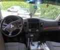Міцубісі Паджеро 2008 у Києві на Automoto.ua Сірий Міцубісі Паджеро, об'ємом двигуна 3 л та пробігом 220 тис. км за 269 $, фото 5 на Automoto.ua