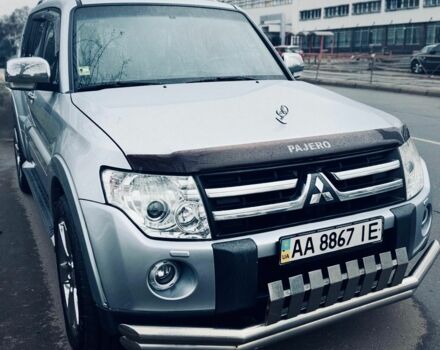 Сірий Міцубісі Паджеро, об'ємом двигуна 3.2 л та пробігом 180 тис. км за 16500 $, фото 2 на Automoto.ua