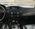 Сірий Міцубісі Паджеро, об'ємом двигуна 3 л та пробігом 270 тис. км за 11900 $, фото 4 на Automoto.ua