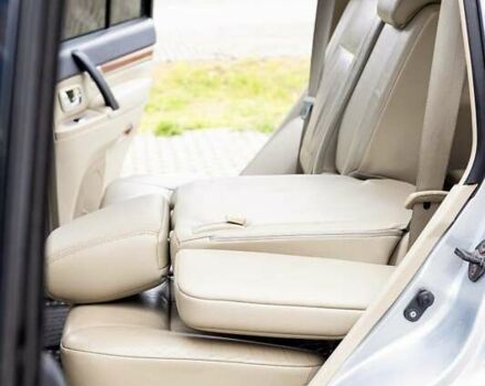 Сірий Міцубісі Паджеро, об'ємом двигуна 2.97 л та пробігом 203 тис. км за 11500 $, фото 26 на Automoto.ua