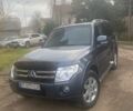 Сірий Міцубісі Паджеро, об'ємом двигуна 3.2 л та пробігом 320 тис. км за 10000 $, фото 1 на Automoto.ua
