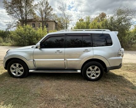 Серый Мицубиси Паджеро, объемом двигателя 3.2 л и пробегом 284 тыс. км за 11500 $, фото 5 на Automoto.ua