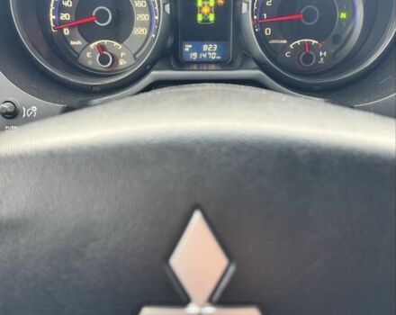 Сірий Міцубісі Паджеро, об'ємом двигуна 3 л та пробігом 191 тис. км за 9999 $, фото 12 на Automoto.ua