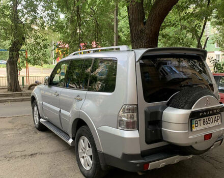 Серый Мицубиси Паджеро, объемом двигателя 3 л и пробегом 124 тыс. км за 14500 $, фото 8 на Automoto.ua
