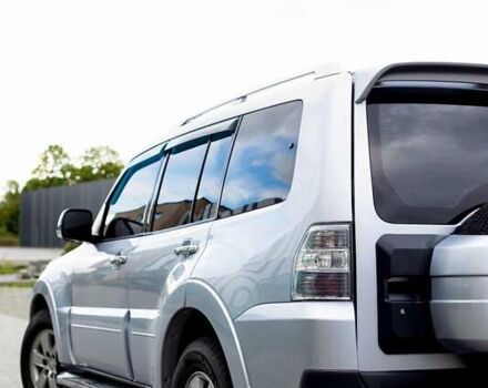 Сірий Міцубісі Паджеро, об'ємом двигуна 2.97 л та пробігом 203 тис. км за 11500 $, фото 5 на Automoto.ua